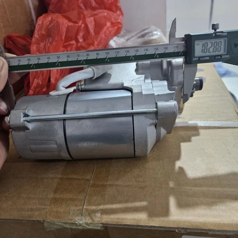 Dinamo Starter Stater Tractor Kubota Kioti 1k371-63011 d-1703 DC60 Dc-60 Yoke Long 12V 2.0KW 9T