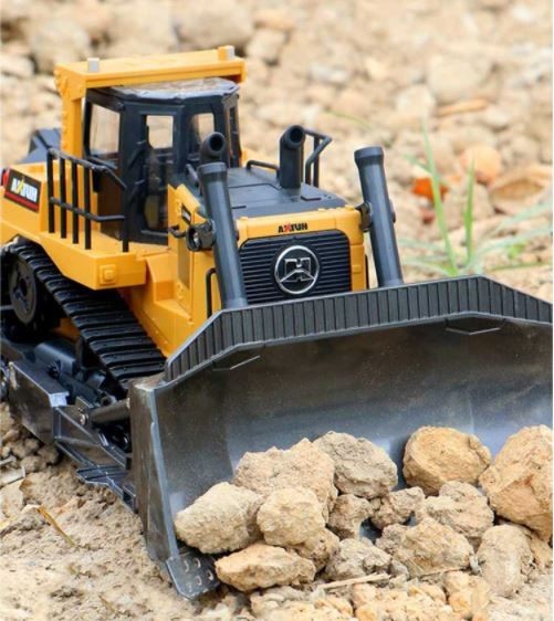 RC Bulldozer  1:16 Scale Remote Control Bulldozer with Alloy Construction