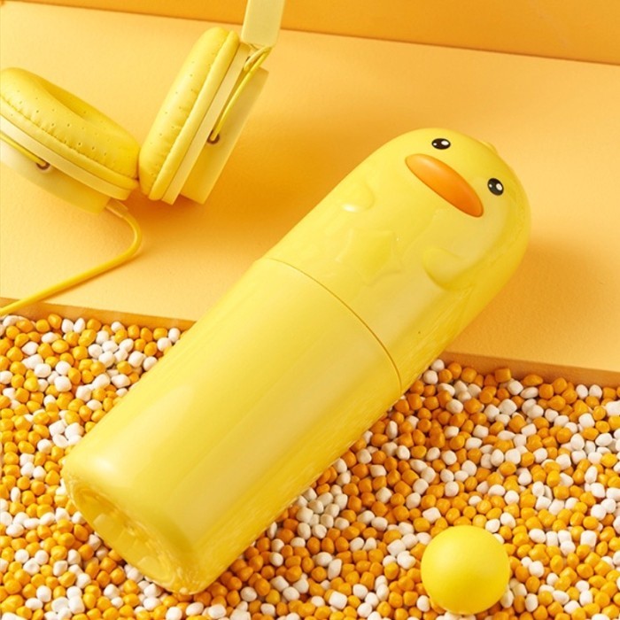 Portable Traveling Toothpaste Case Anti-Dust Duck Character