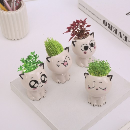 White Ceramic Cartoon Cat Cute Expression Cat Decoration