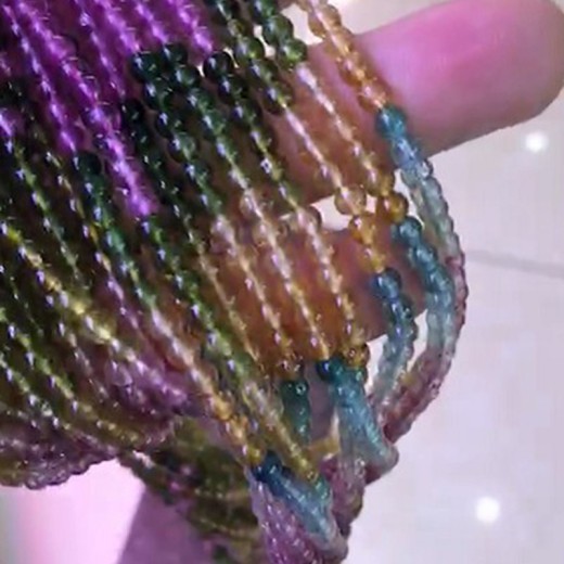 Colorful Hemstone Multi-Circle Bracelet