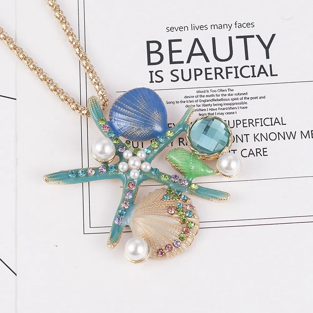 Starfish pendant necklace