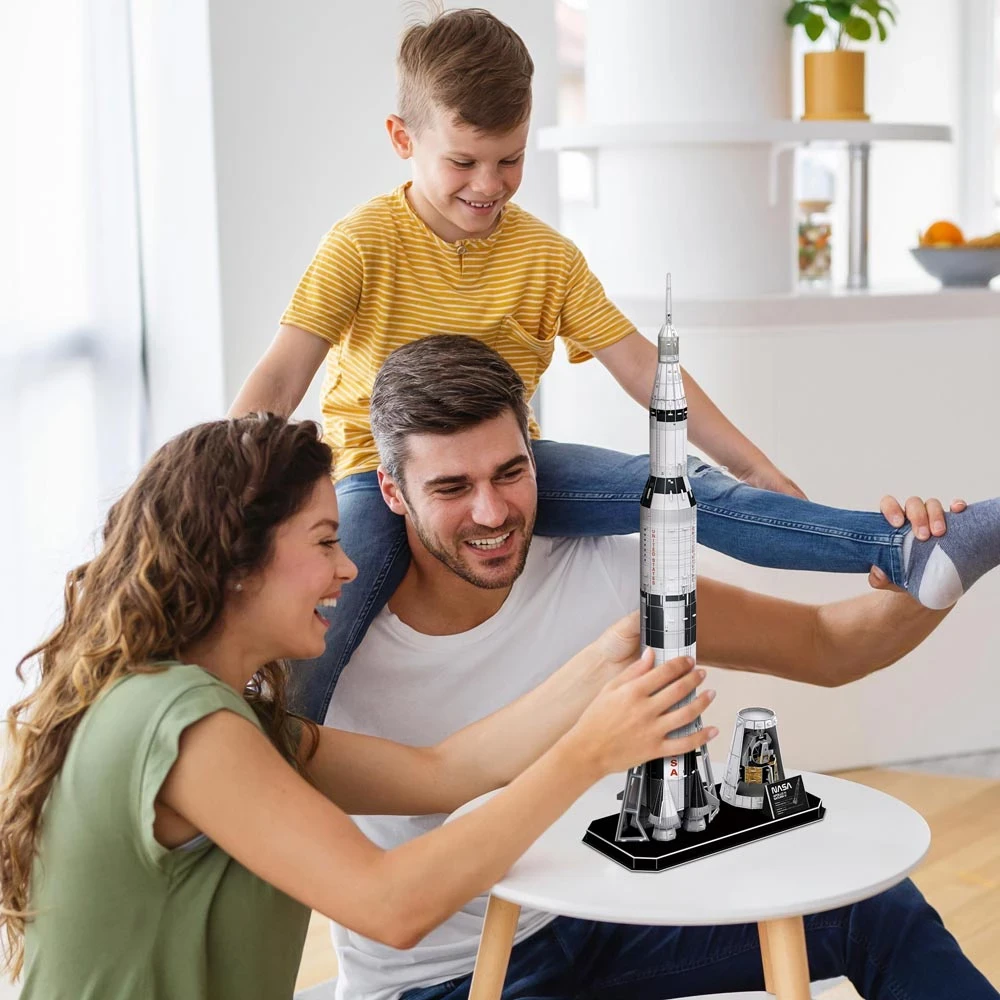 NASA Apollo Saturn V Rocket - 3D Puzzle Spaceship