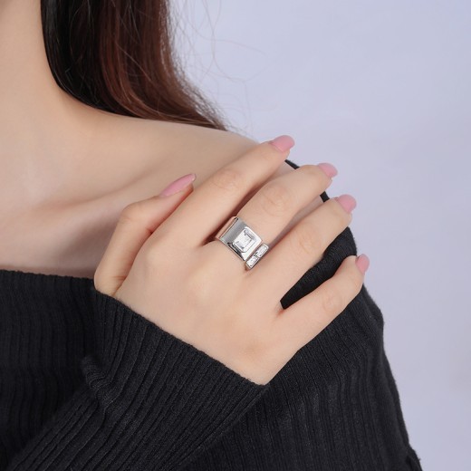 Design Sterling Silver Women's Open Square Zircon Ring