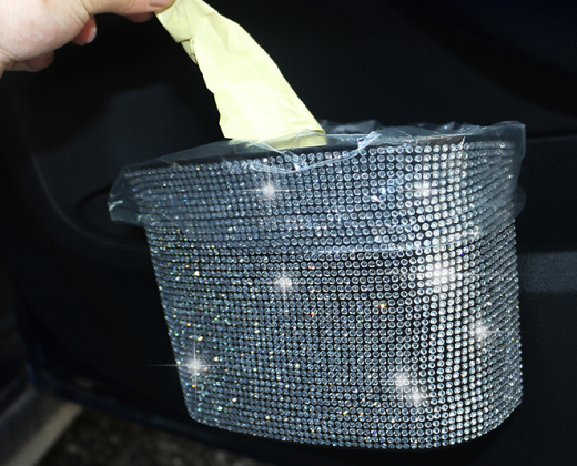 Creative Personality Of Car-mounted Rubbish Bin