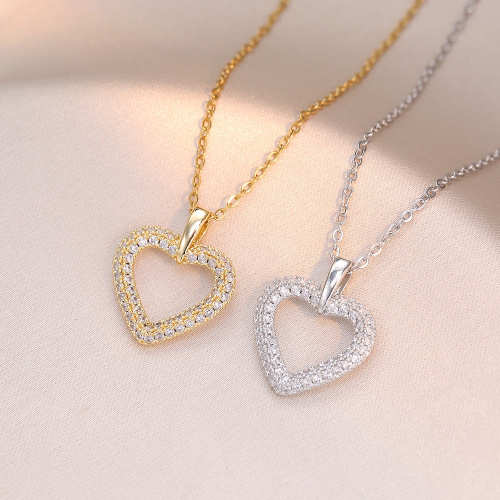 Fashion Vintage Zircon Heart Pendant Necklace