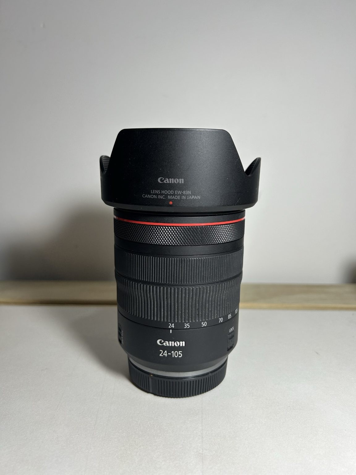 Canon EOS R and RF 24-105mm F4 L IS USM KIT with Accessories