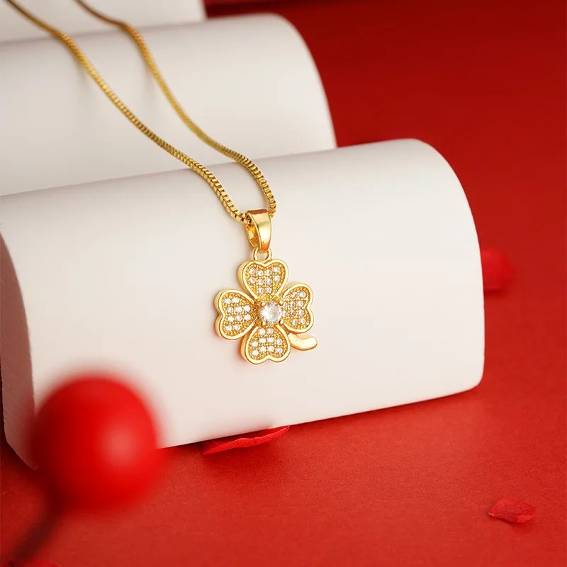 14K Gold Clover Pendant Necklace with Zircon