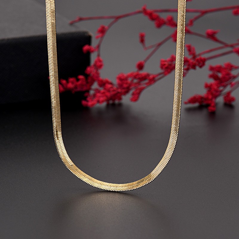 18K Gold Blade Chain Necklace