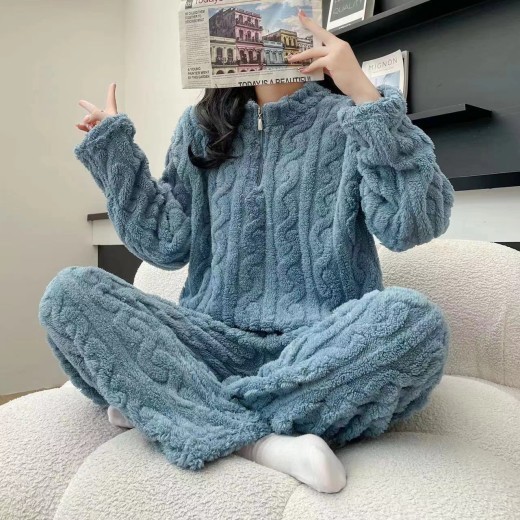 Autumn And Winter New Twist Zipper Couple Fleece-lined Thick Coral Fleece Pajamas Homewear Loungewear Sleepwear For Sleeping