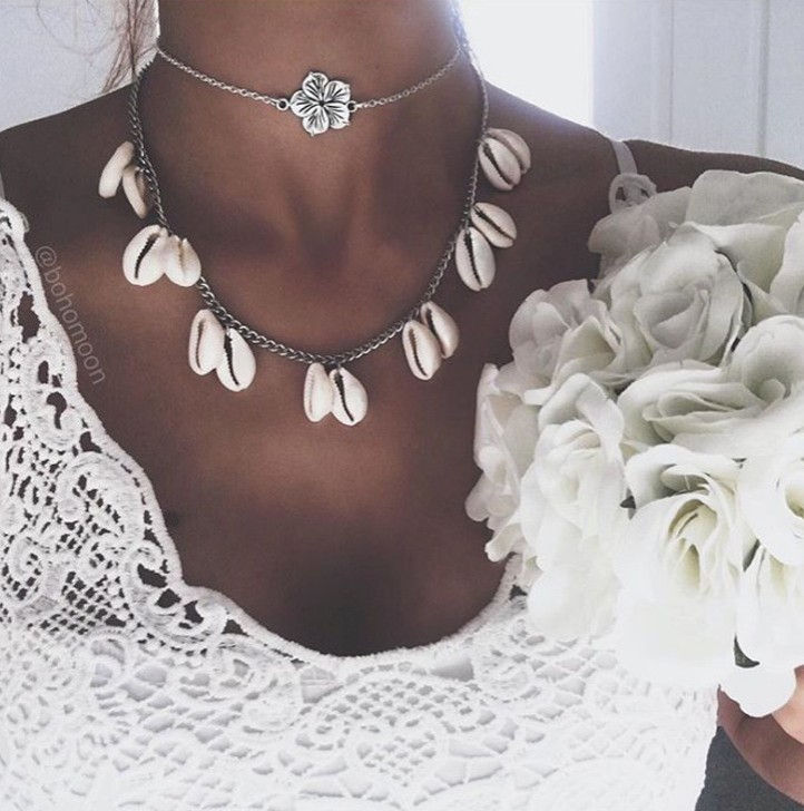 Alloy Flower Shell Necklace