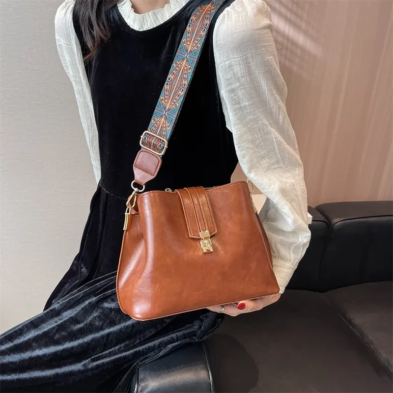 High Sense Trendy Small Bags Female Temperament Stylish Good Texture Messenger Bag