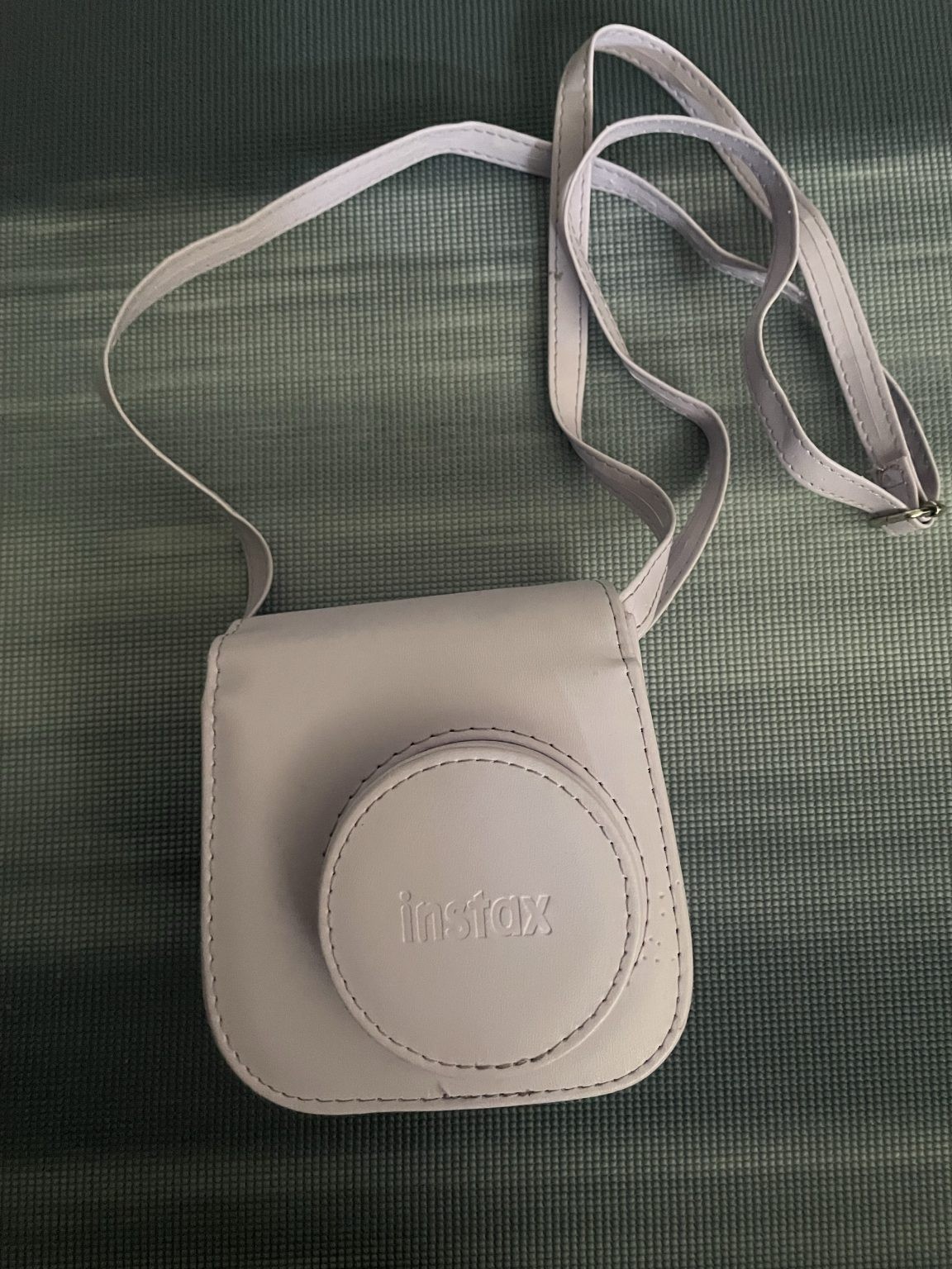 POLAROID INSTA FILM CAMERA - Film and Case included