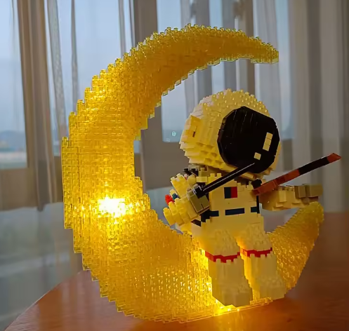 Hot Astronaut City Building Blocks With LED Light Confession balloon Whale Astronaut Mini Diamond Bricks Toys for Childrens Gift