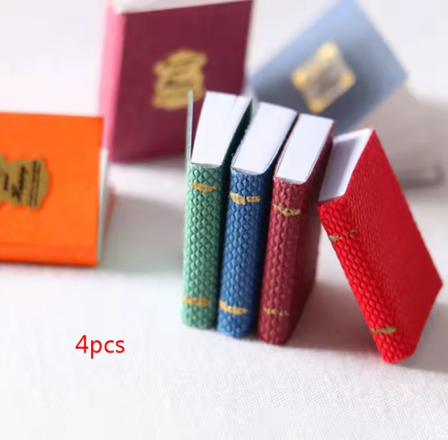 4pcs/set 1/12 Dollhouse Miniature Mini Books Model Furniture Accessories Fun Bookstore Little Man Book