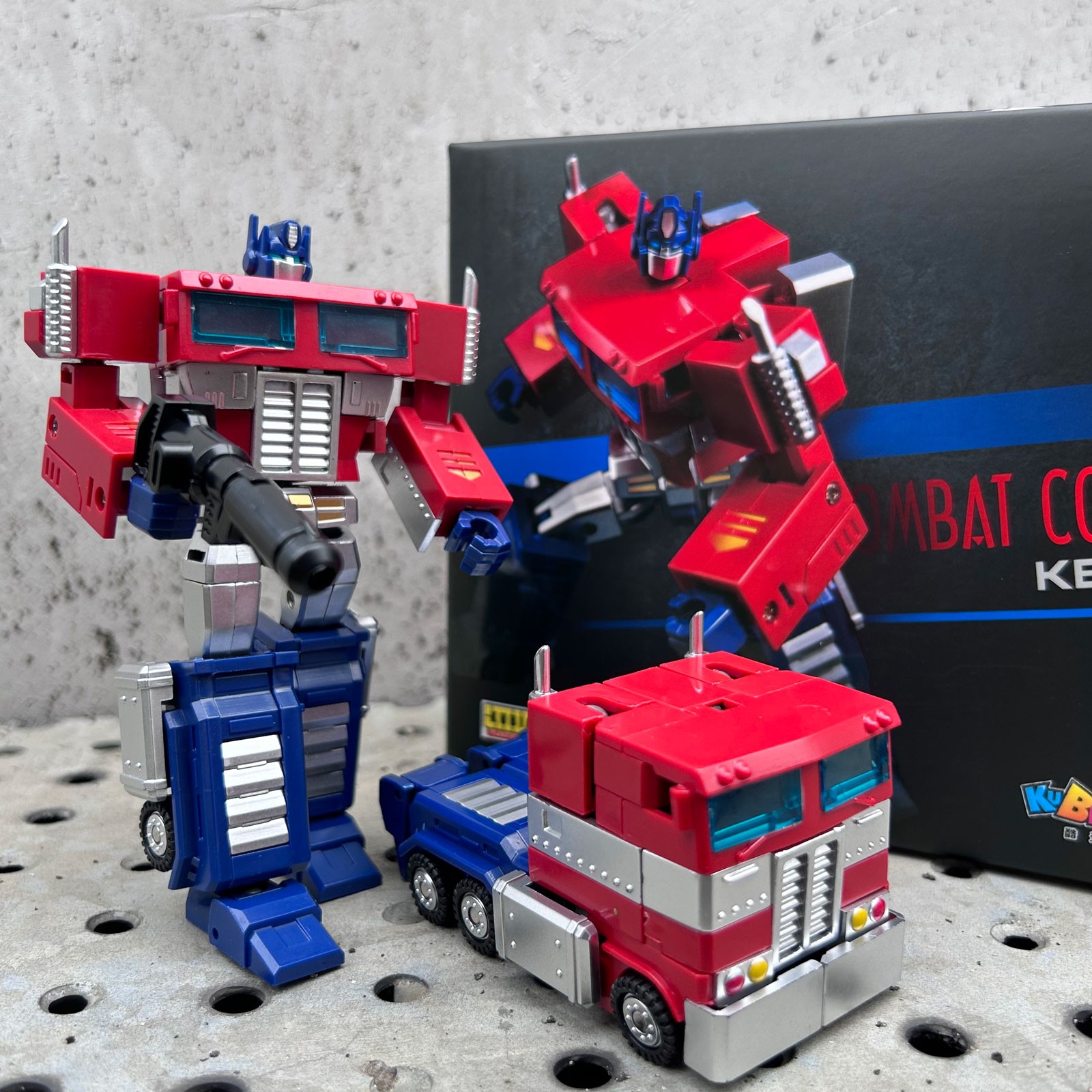 KBB Transformation G1 GT-05 OP Commander