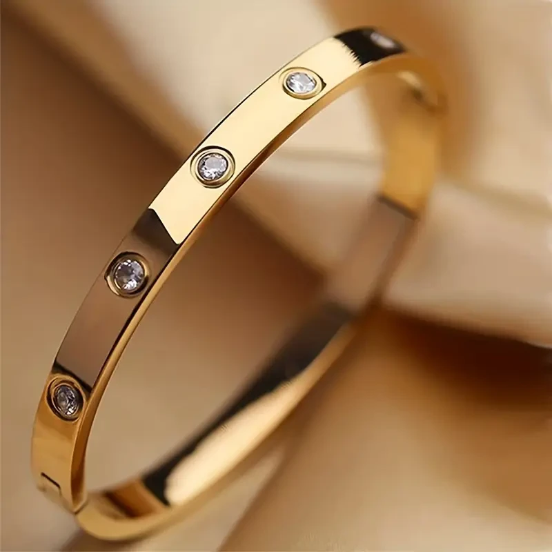 Titanium Steel Rhinestone Bangle  Niche Oval Hand Jewelry for Ladies