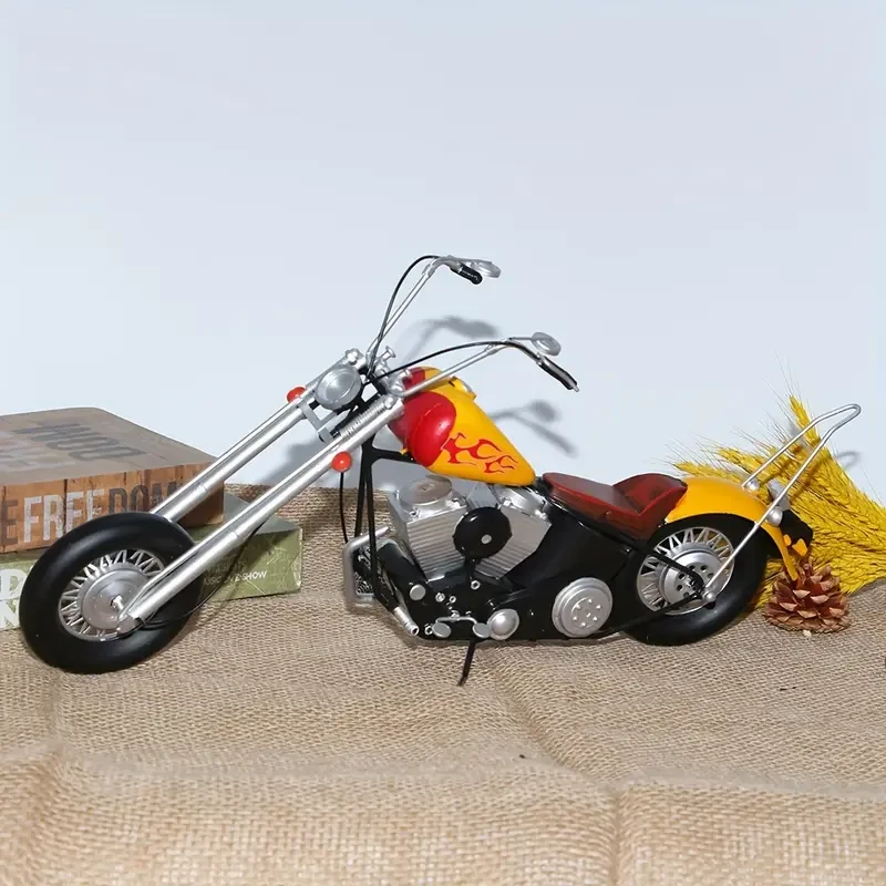 Iron Chopper Motorcycle Model Kit, 47.75cm Large Flame Design