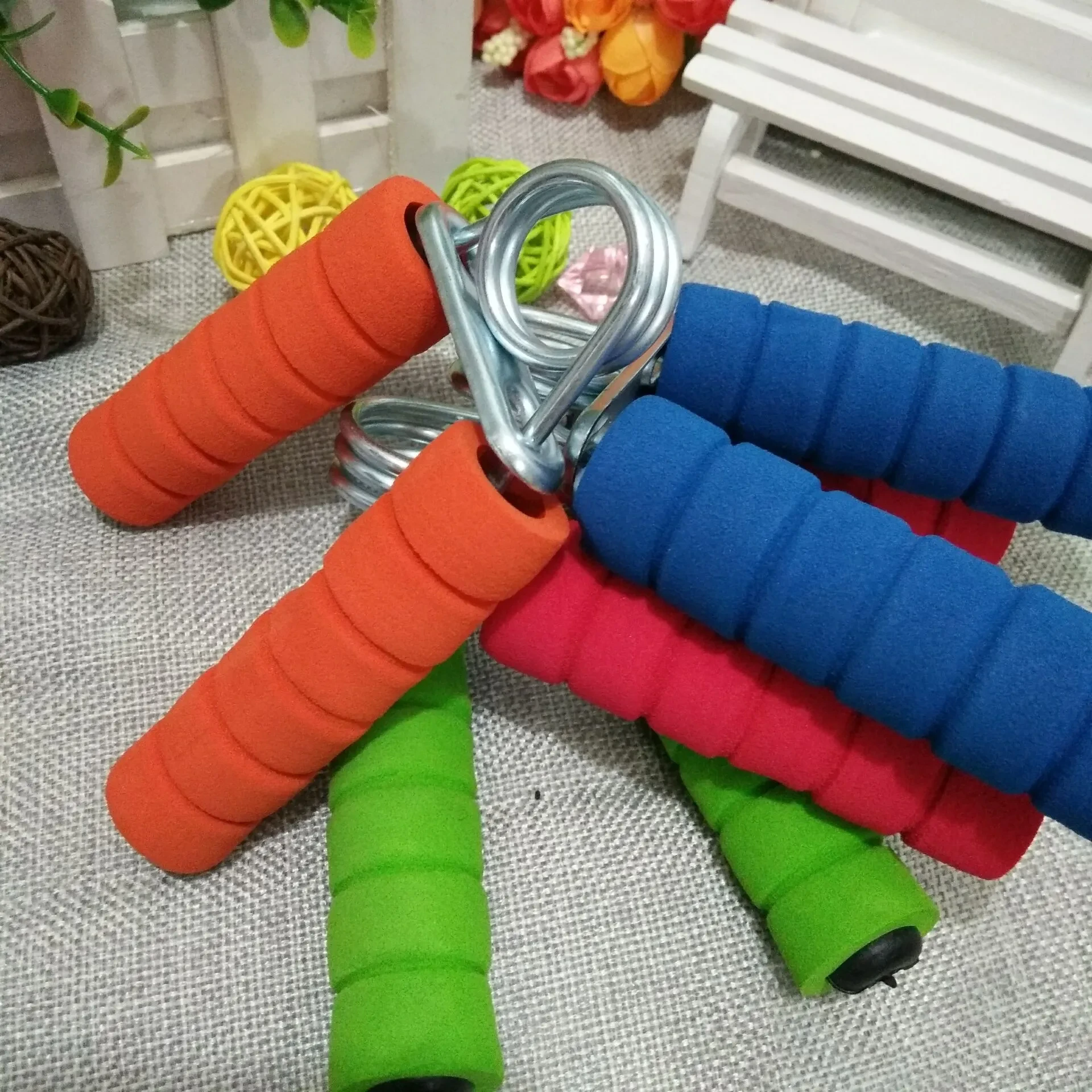 Exercise Hand Strength Spring Grip Fitness Equipment Finger Rehabilitation Training Equipment Female Fitness Supplies Yoga Exercise EquipmentExercise Hand Strength Spring Grip Fitness Equipment Finger Rehabilitation Training Equipment Female Fitness Suppl