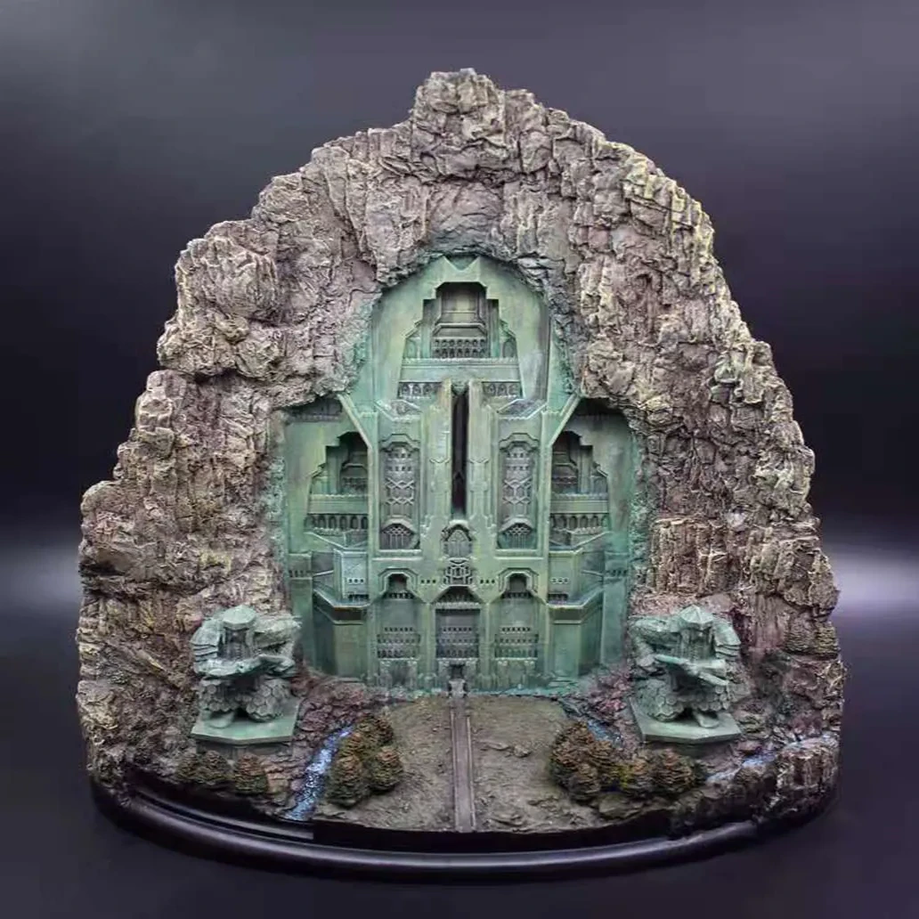 Elpoor Lonely Mountain Gate Statue Resin Ornament
