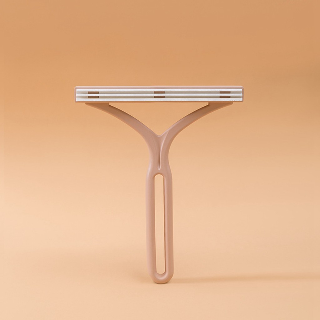 Portable Manual Lint Remover Brush  Pet Hair, Fabric Shaver, and Fuzz Cleaner for Sofa, Clothes, and More