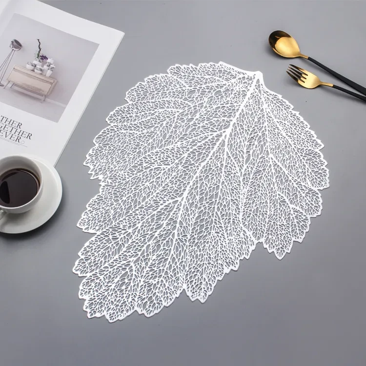 European And American Placemats With Hollow Leaves, Insulation And Non-slip PVC