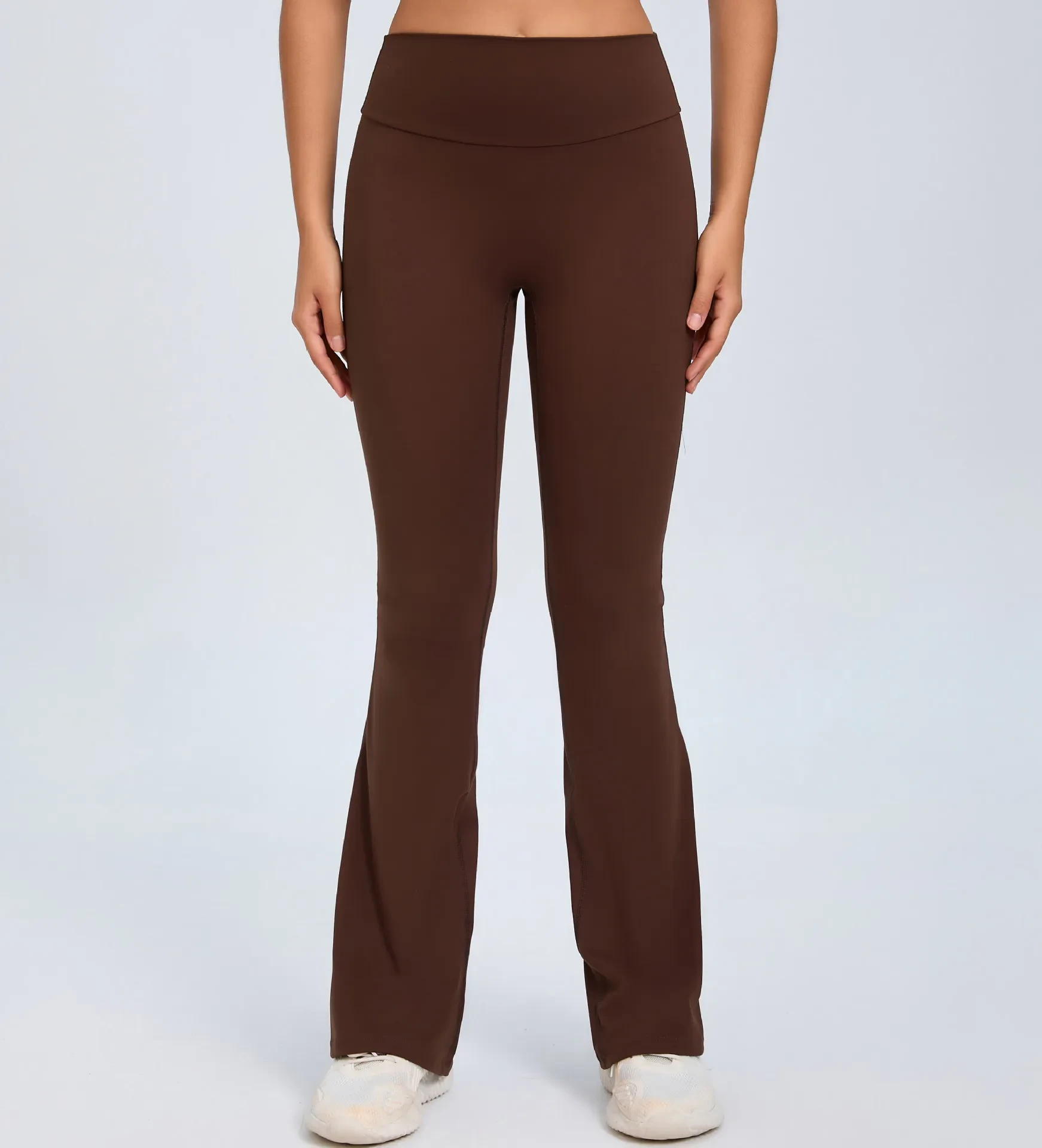 Get the perfect combination of comfort and style with SEO Yoga Fitness Flared Pants With Pockets. Scrunch butt design, high waist, and breathable fabric for a flattering, comfortable fit. Available in NZ.