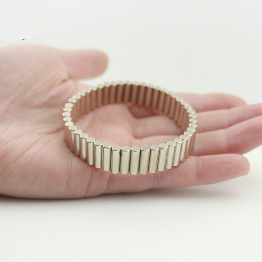 Magnetic therapy health bracelet