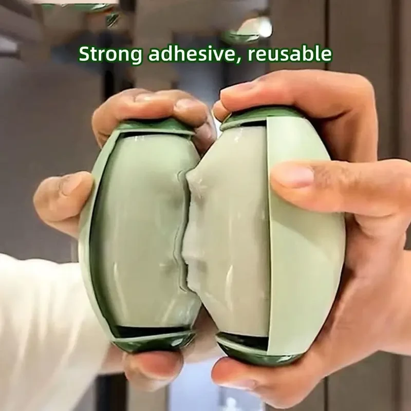 Portable & Reusable Lint Roller