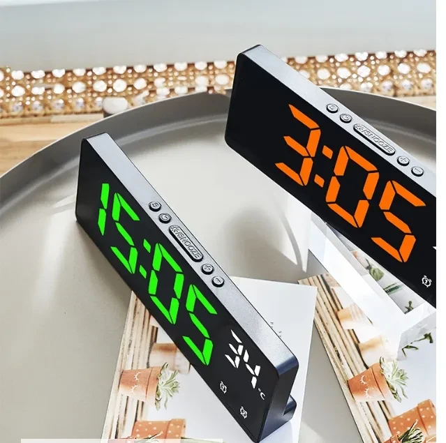 Creative Multi-functional Electronic Clock Simple Large Screen Clock Multi-group Alarm