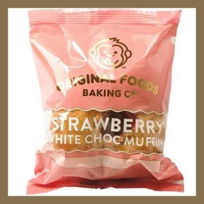 Muffin Strawberry White Chocolate Mega Wrapped