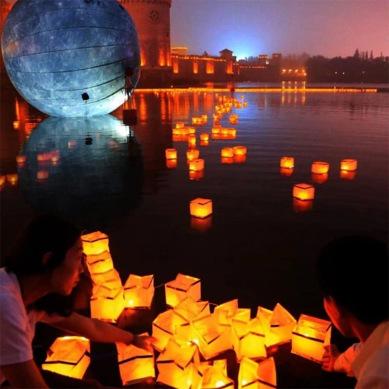 10x Water Floating Paper Lantern