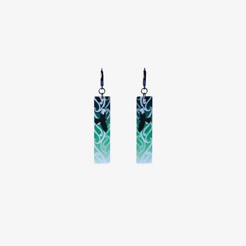 Earrings - Kahu Ngutukaka