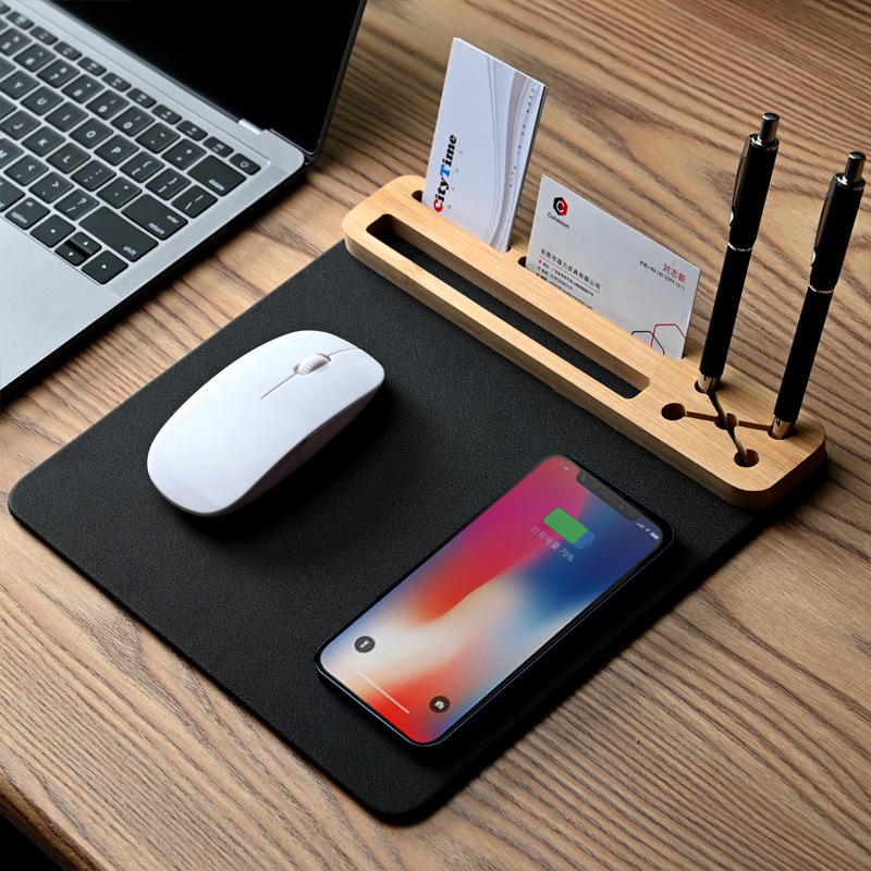 Multifunctional Creative Wireless Charging Mouse Pad With Usb Charger
