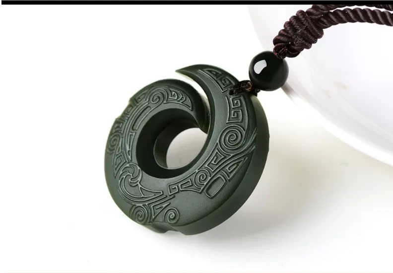 Hetian jade sapphire pendant
