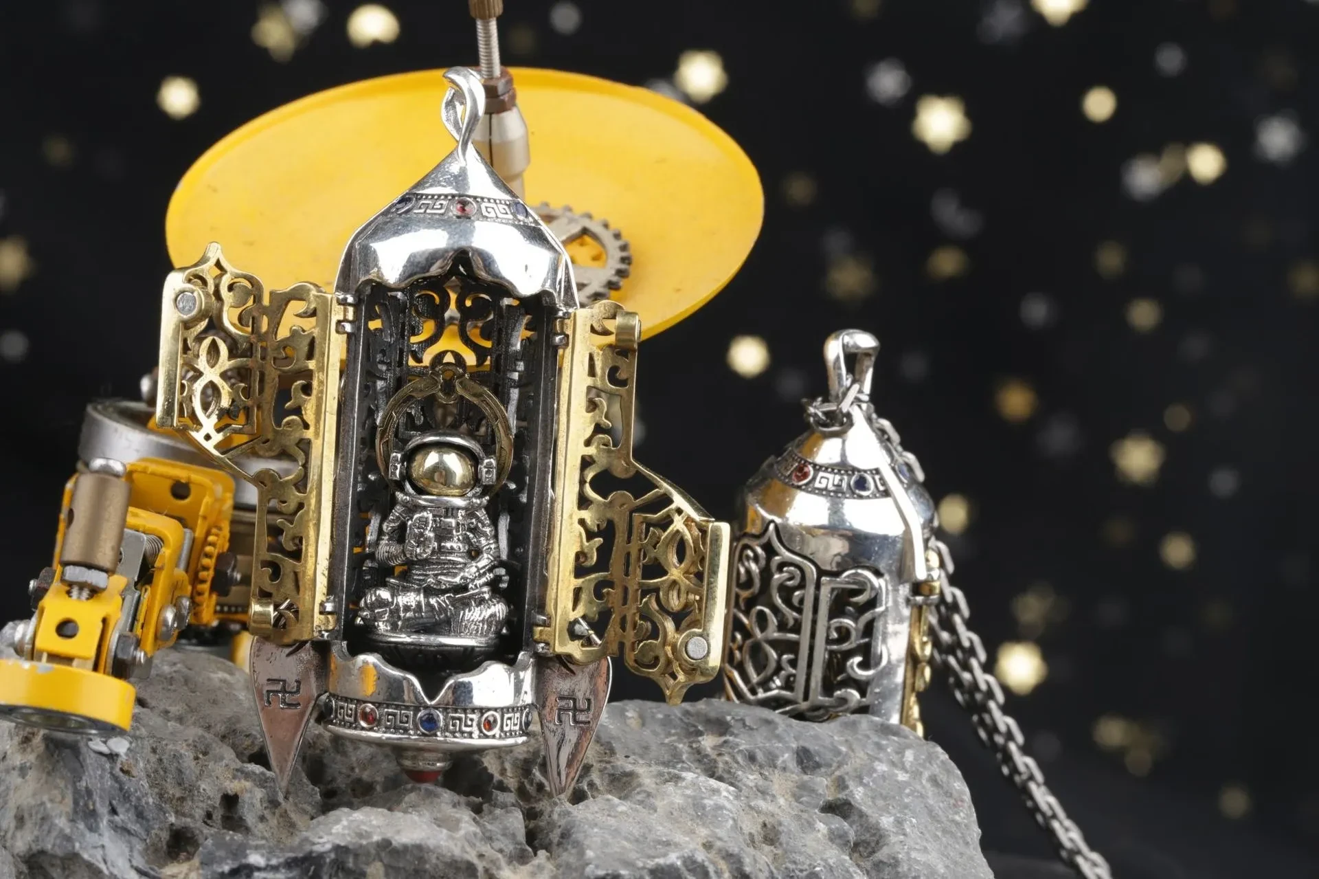 S925 Silver-Spaceman Necklace Pendant