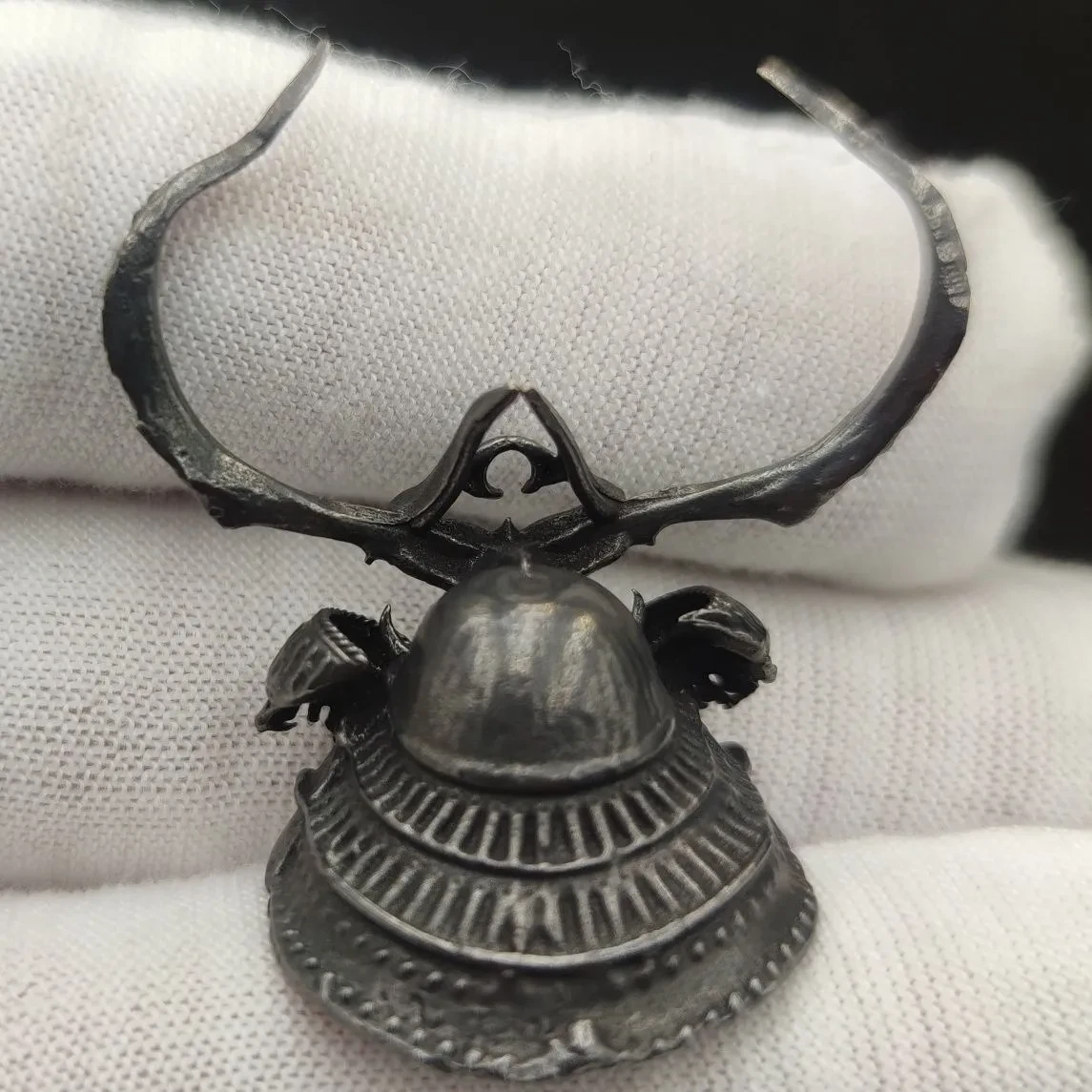 Samurai Helmet Keychain Pendant Accessory