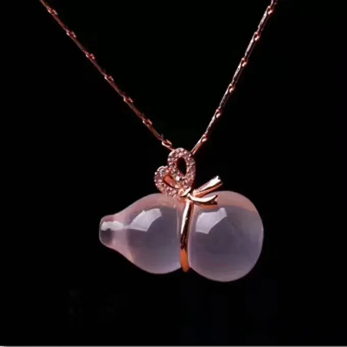 Ice powder crystal gourd pendant