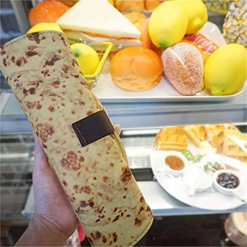 Simulation burritos pencil case