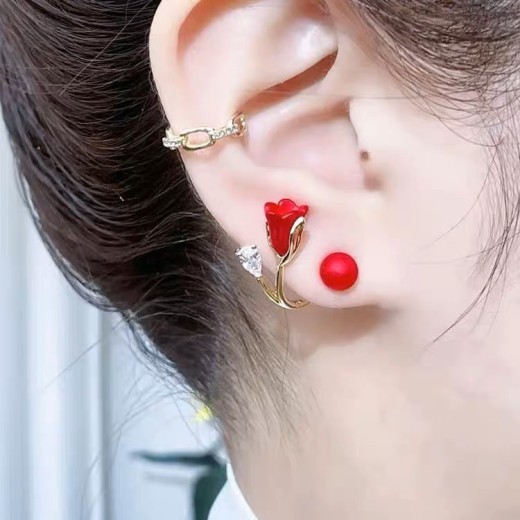 Black Rose Graceful Earrings