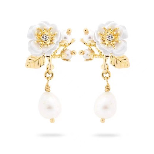 Eternal Rose Series Ear Clip