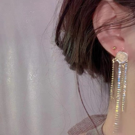 Fashion White Rose Blossom Earrings