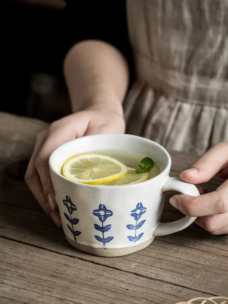 Good-looking Hand-painted Small Flower Mark Household Ceramic Drinking Cup