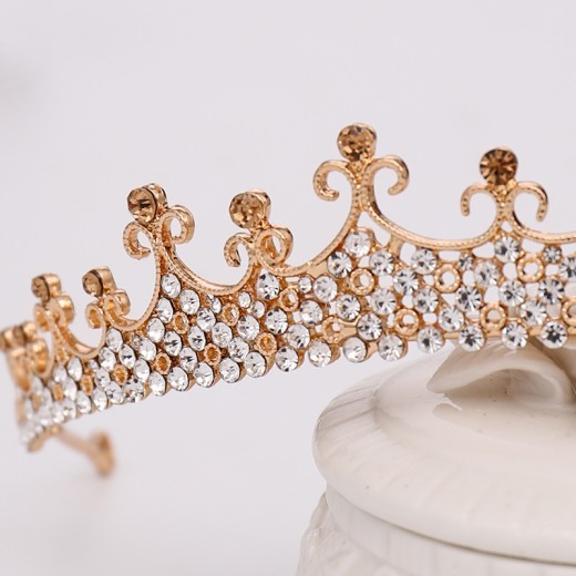 Fashion Alloy Luxury Crystal Crown Headband