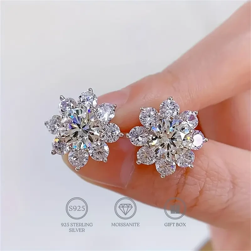 Elegant Sunflower Moissanite Stud Earrings