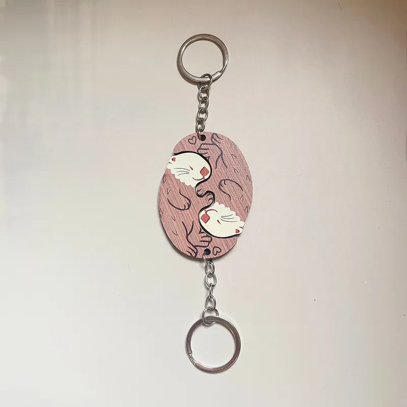 Creative Simulation Wooden Couple Otter Keychain