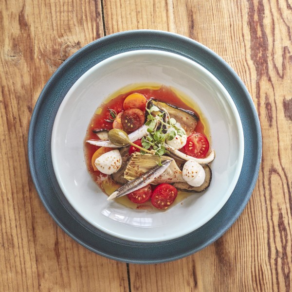 XL Plate 28cm - Blue Flame/Ivory - Emile Henry