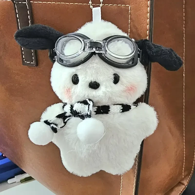 Internet celebrity Flyer blush Pochacco plush doll keychain