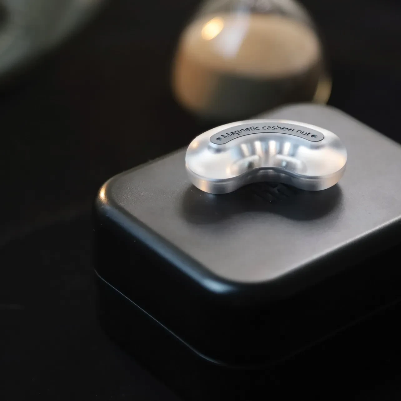 Magnetic Pushing Decompression Toy