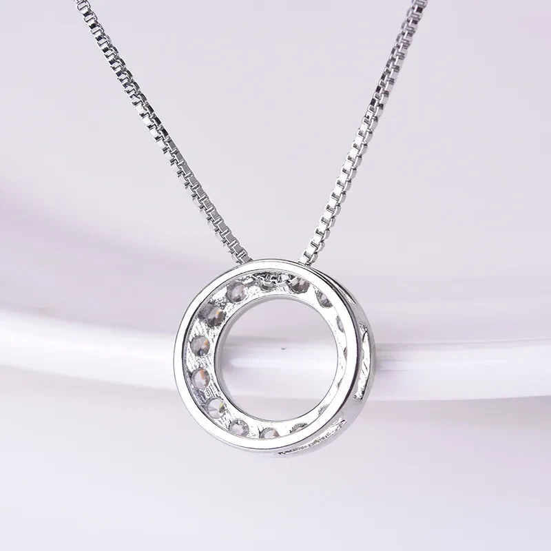 Simple temperament full diamond circle pendant